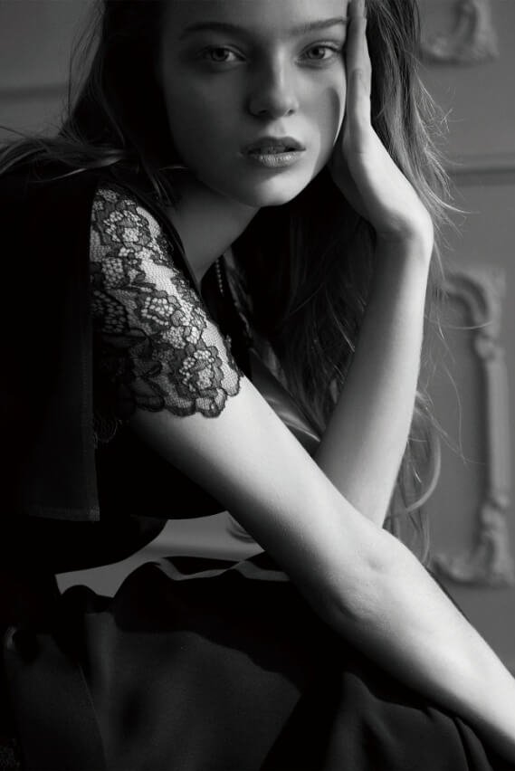 HELGA K.　　