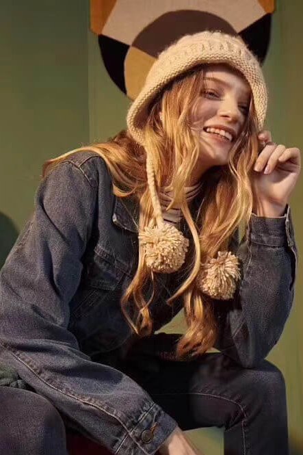 HELGA K.　　