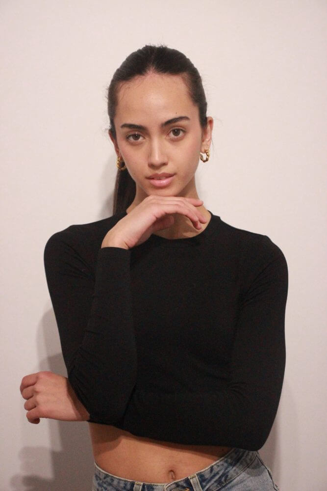 LIANA S. Model Agency TEAM・EVVIVA｜東京の外国人モデル事務所 ティーム・エヴィーバ