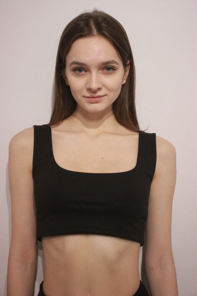 ALESIA R.