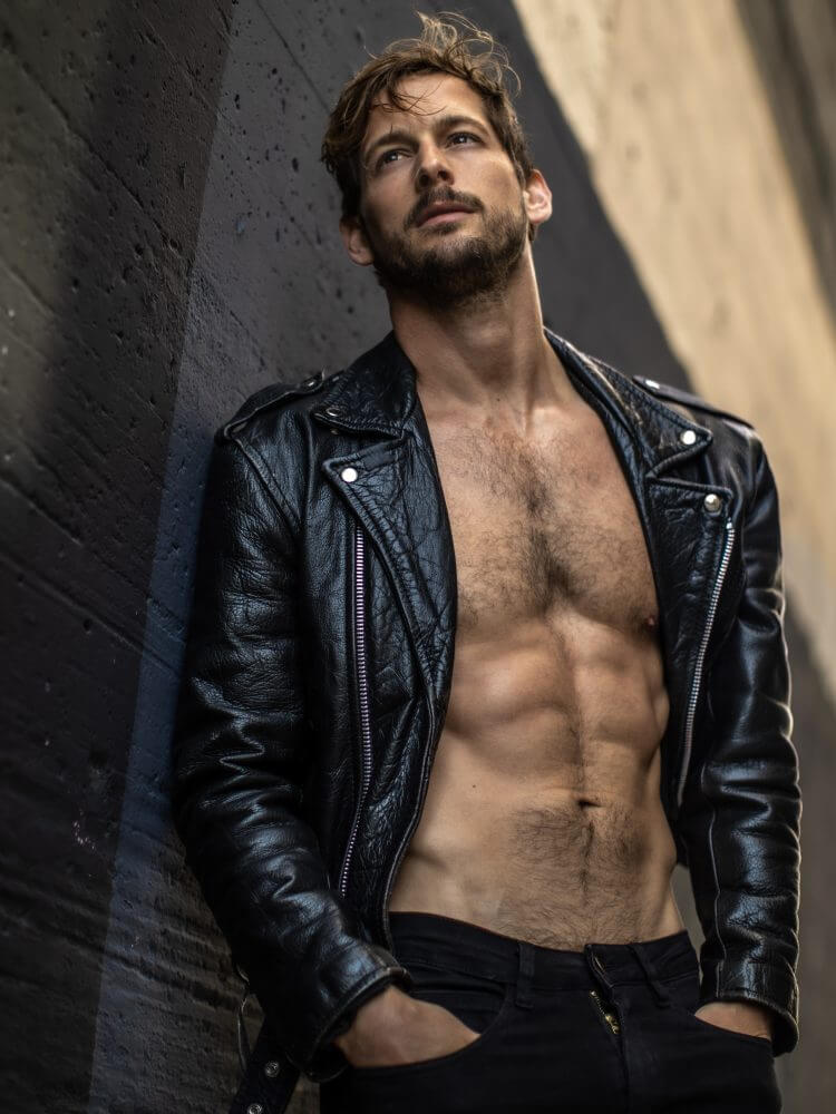 MAX E.